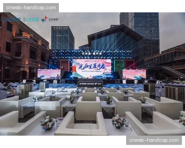 传西汉姆联有意在夏窗引进莱斯特城中场核心霍尔