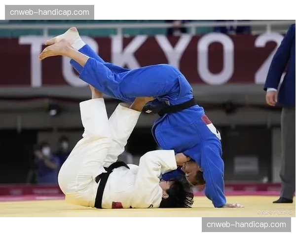 心理分析：顶尖柔道选手如何在高压的“金分加时”中保持冷静